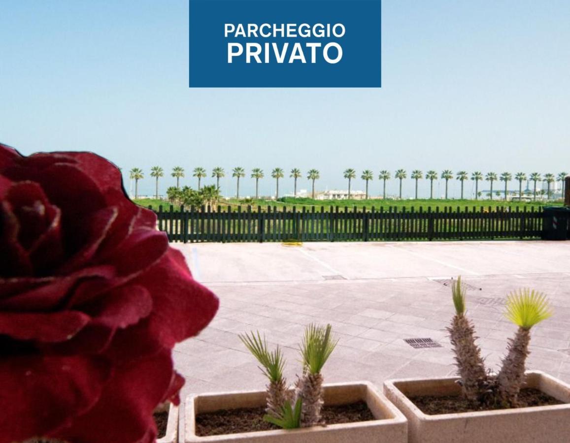 La Palma Del Sol Bed & Breakfast Barletta Bagian luar foto
