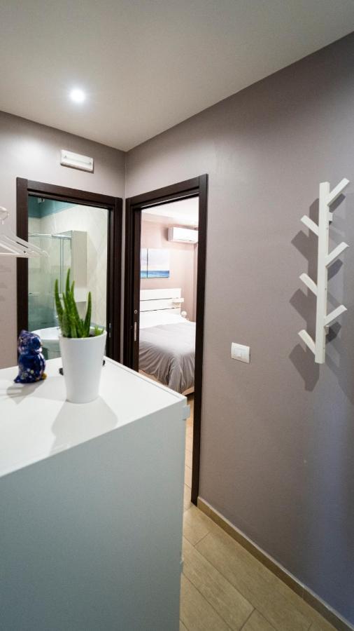 La Palma Del Sol Bed & Breakfast Barletta Bagian luar foto